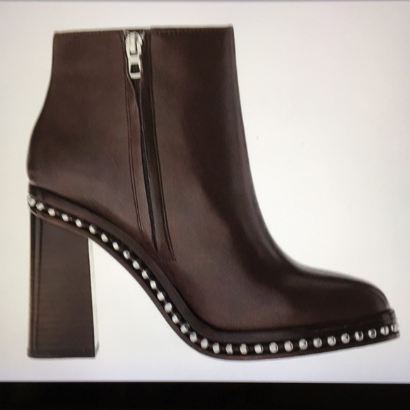 COACH boots,size 8. - Picture 5 of 8